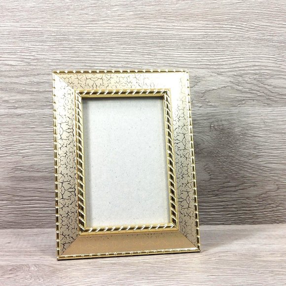Photo Frame Ornate Gold-Tone Table Top Wall Mount Picture Display Home Décor - Picture 2 of 15